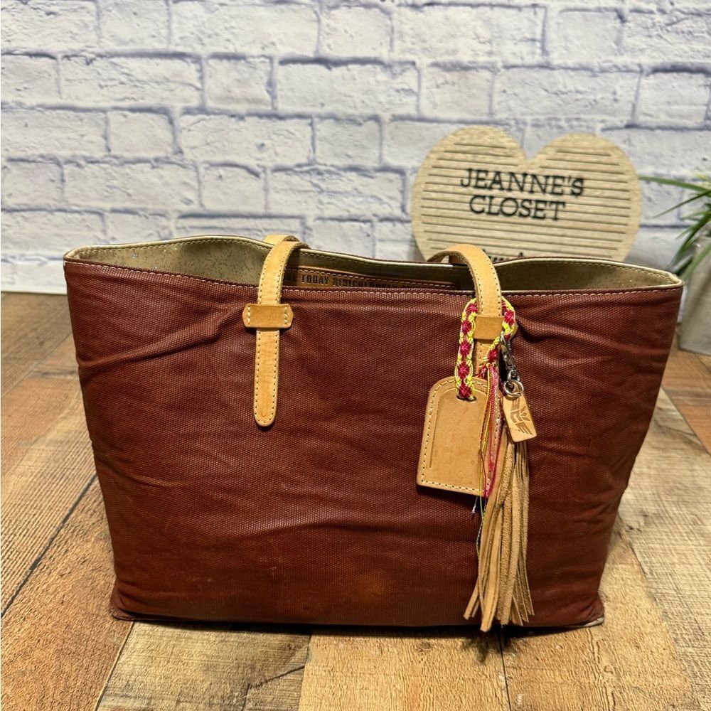 Consuela Flynn East west Canvas Tote Bag - Picture 7 of 16